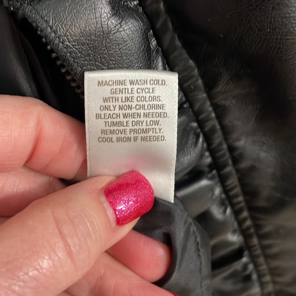 Like New Faux Leather Jacket by Roz & ALI - Picture 5 of 6